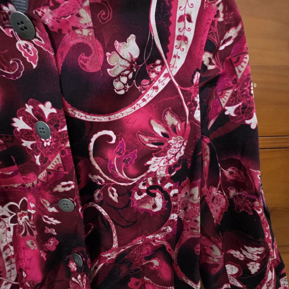 Chico's Red & Black Floral Print Button Front Blazer - Picture 4 of 7